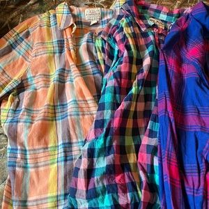 Lot of XXL flannels.  Need to be ironed.